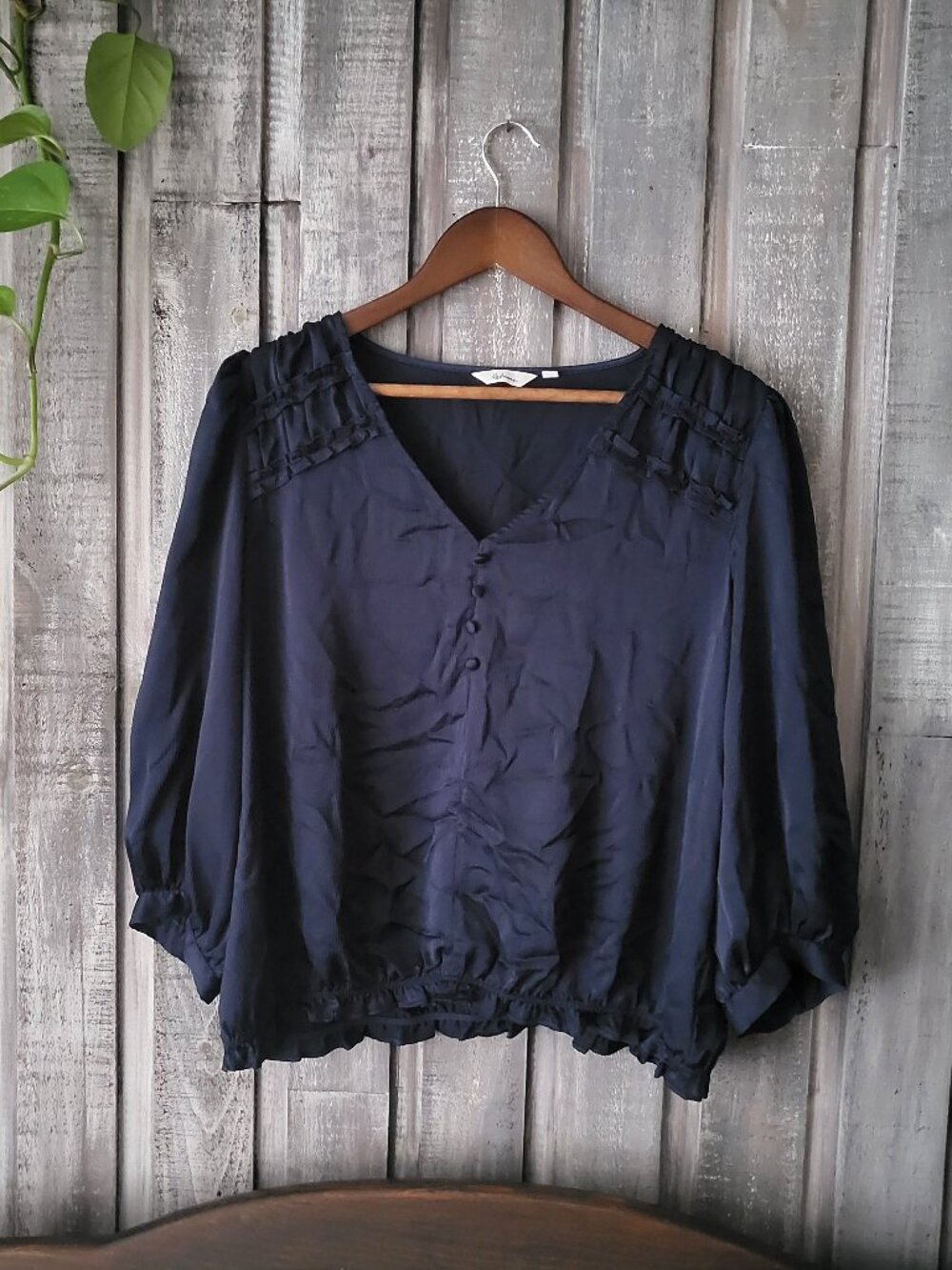 Navy Blue Textured Satin Blouse Ruffle Shoulder V-Neck Large